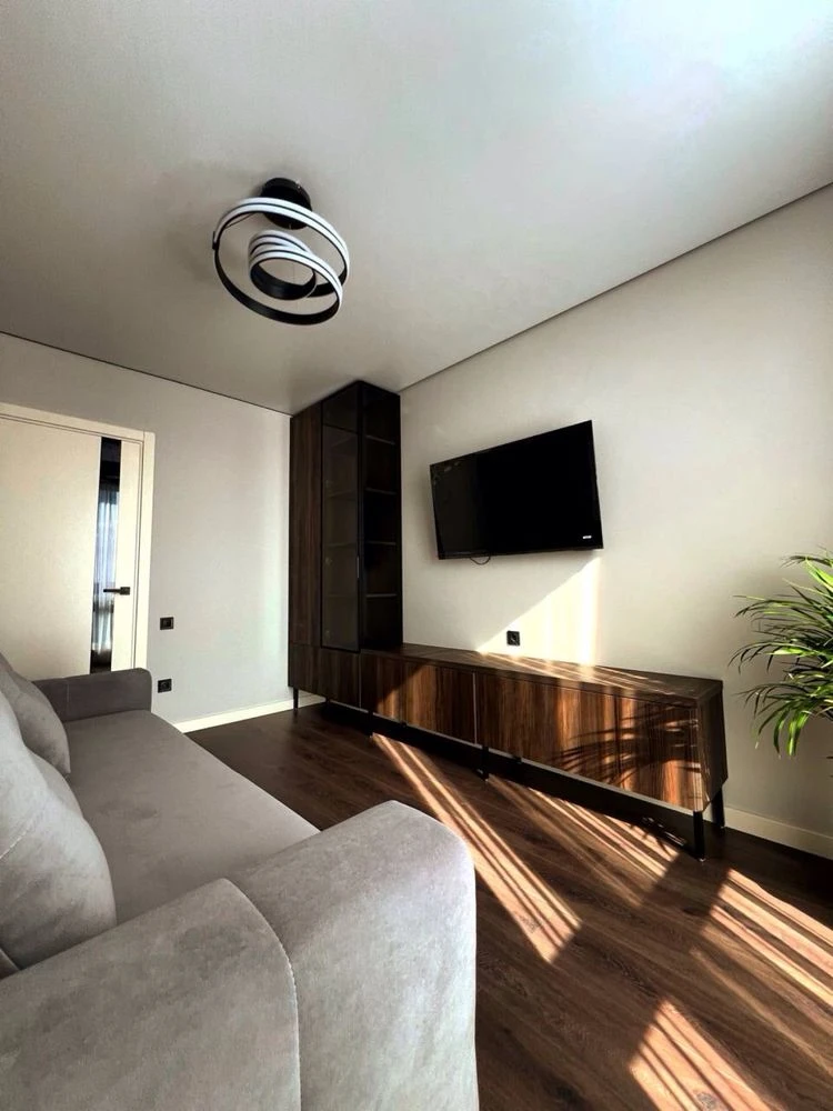 Продаж дизайнерської 2-кімнатної квартири в ЖК Manhattan UP