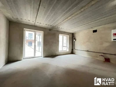 Продається квартира з власним патіо | ЖК «Долішній»