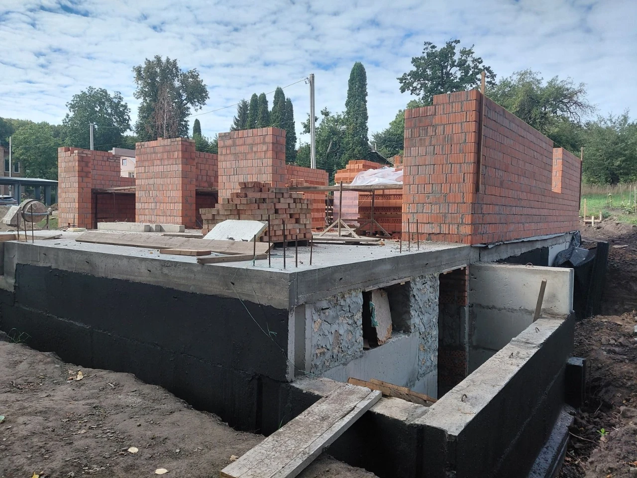 Продається сучасний будинок у В. Гаях