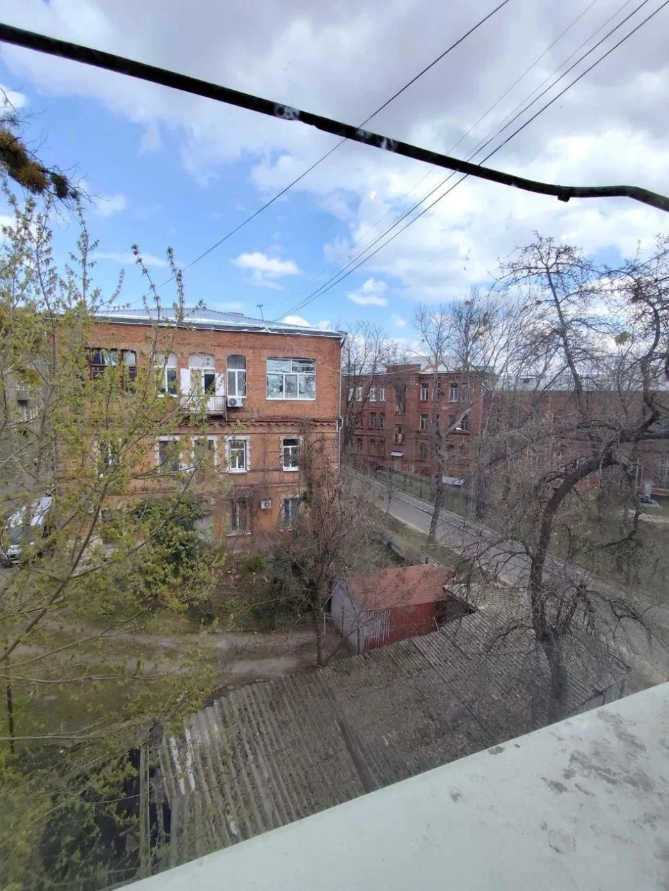Продам. 2к. квартиру, ул. Кирпичева, 5, центр.
