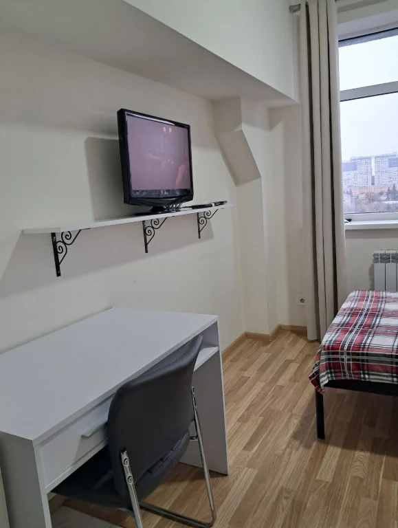 Здається 1-к студія в ЖК Smart House, метро Берестейська