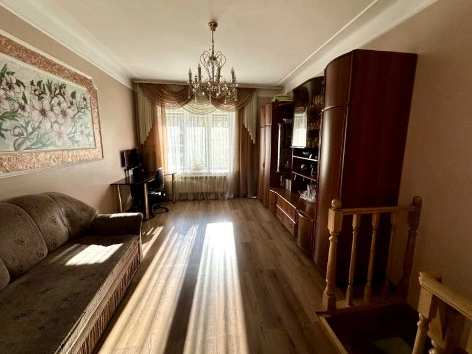 Квартира. Львів, Костя Левицького вул. ()
