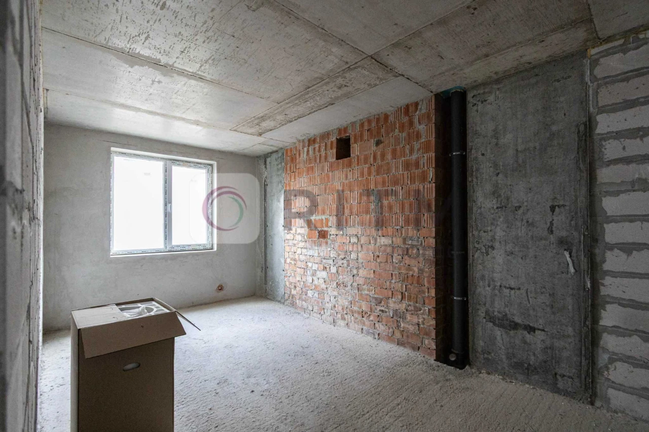 Продаж однокімнатної квартири без ремонту ЖК R2 Residence.Бе
