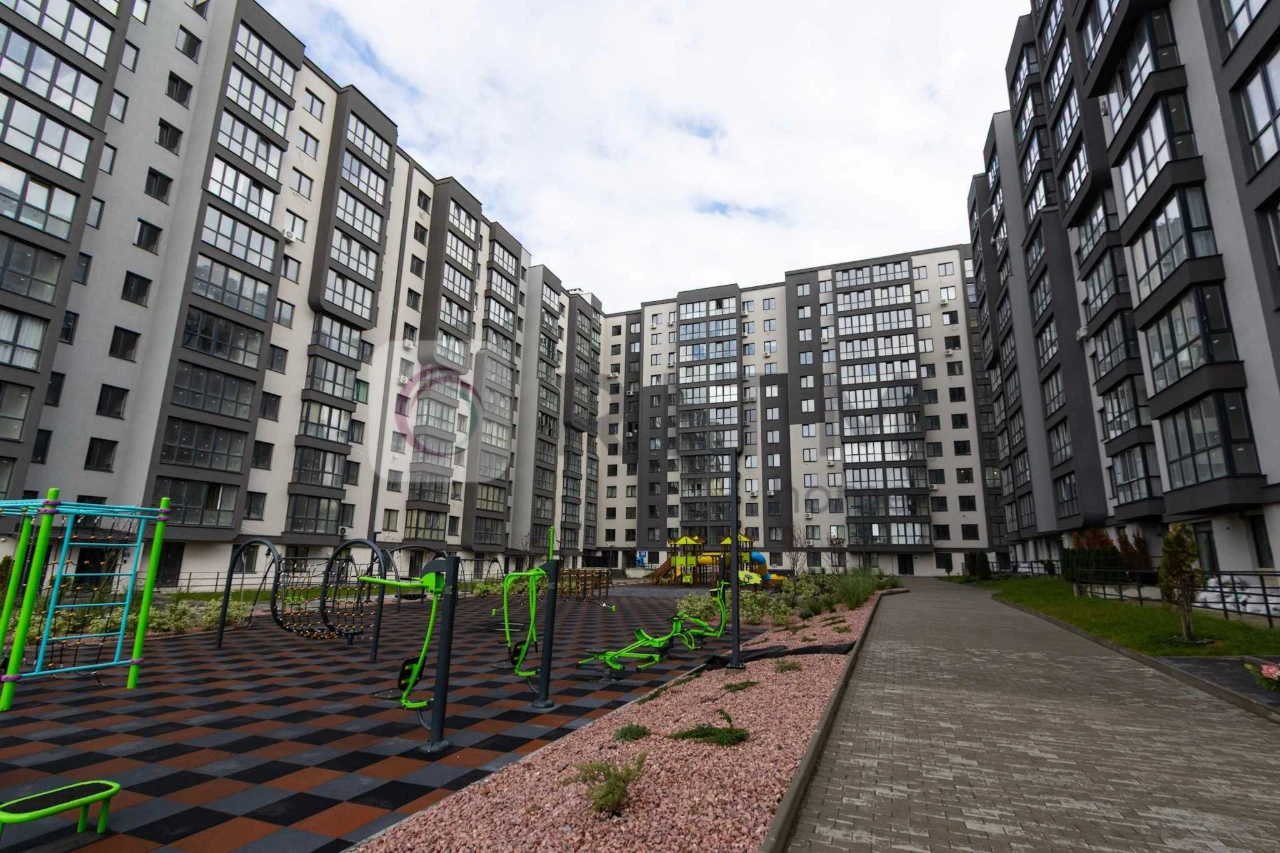 Продаж однокімнатної квартири без ремонту ЖК R2 Residence.Бе