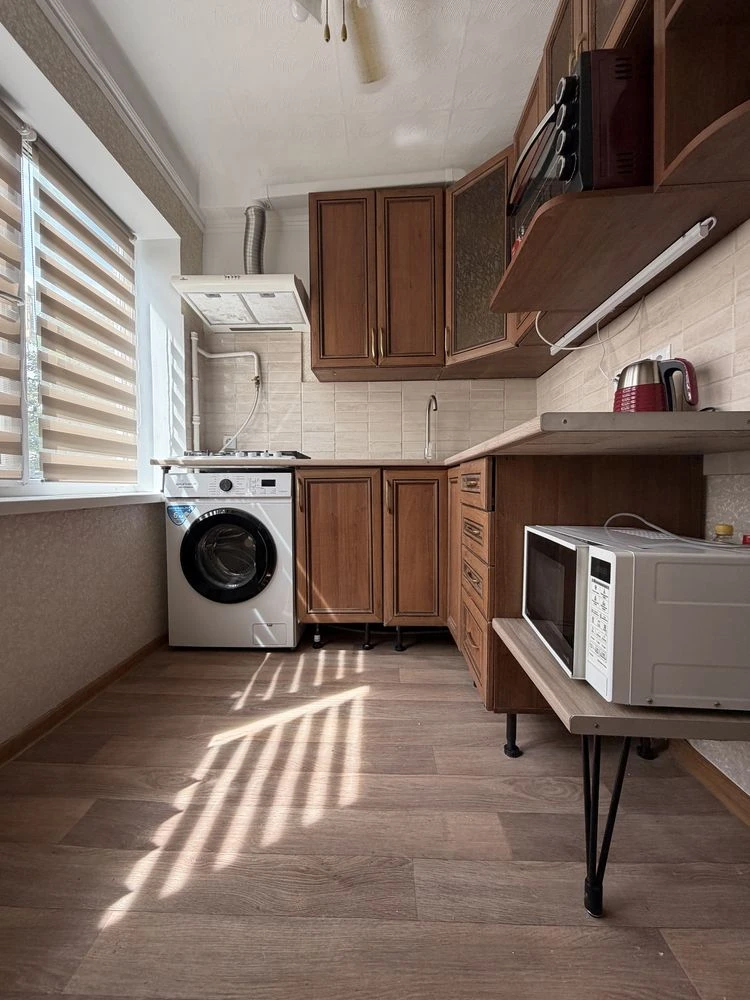 Продаж 1к квартири з ремонтом , Виговського , Щербаківського