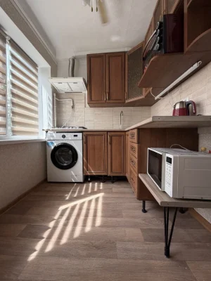 Продаж 1к квартири з ремонтом , Виговського , Щербаківського