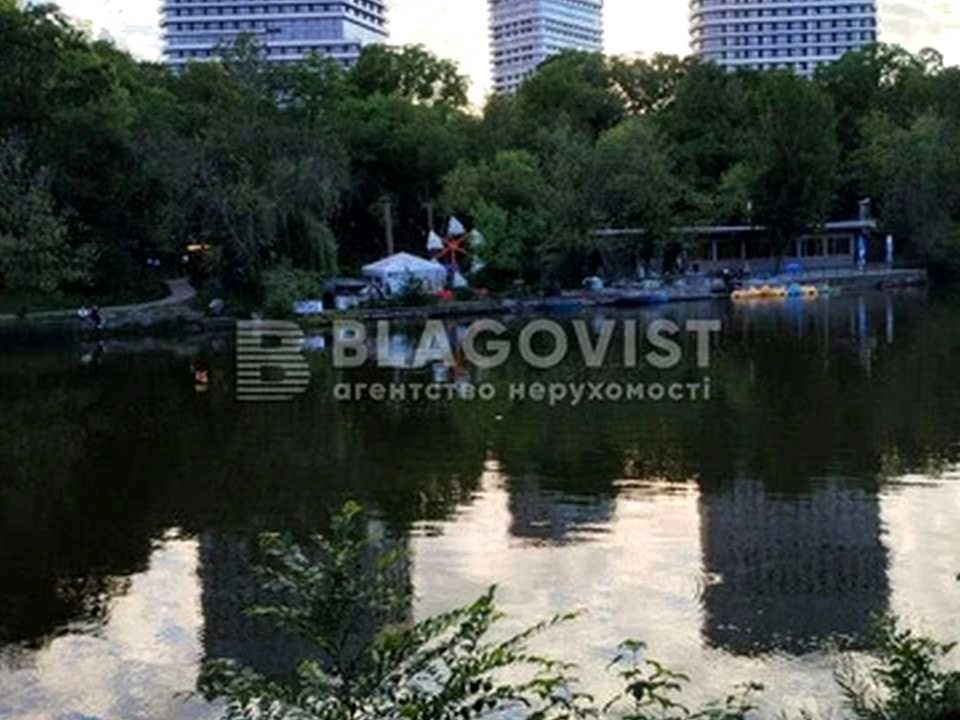 Квартира. Київ, Ужгородський пров.