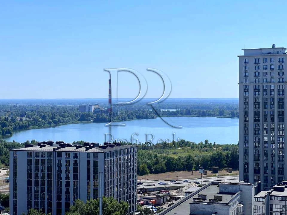 Квартира. Київ, Харківське шосе