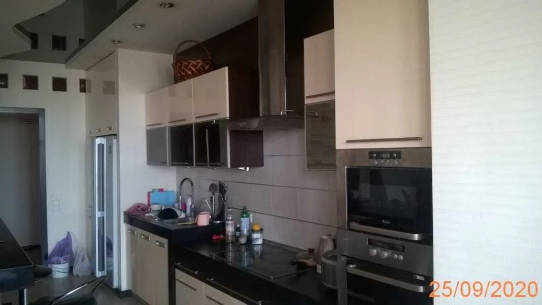 Продаж 3-к квартири. м. Київ, вул. М. Тимошенко, 21, корп. 6