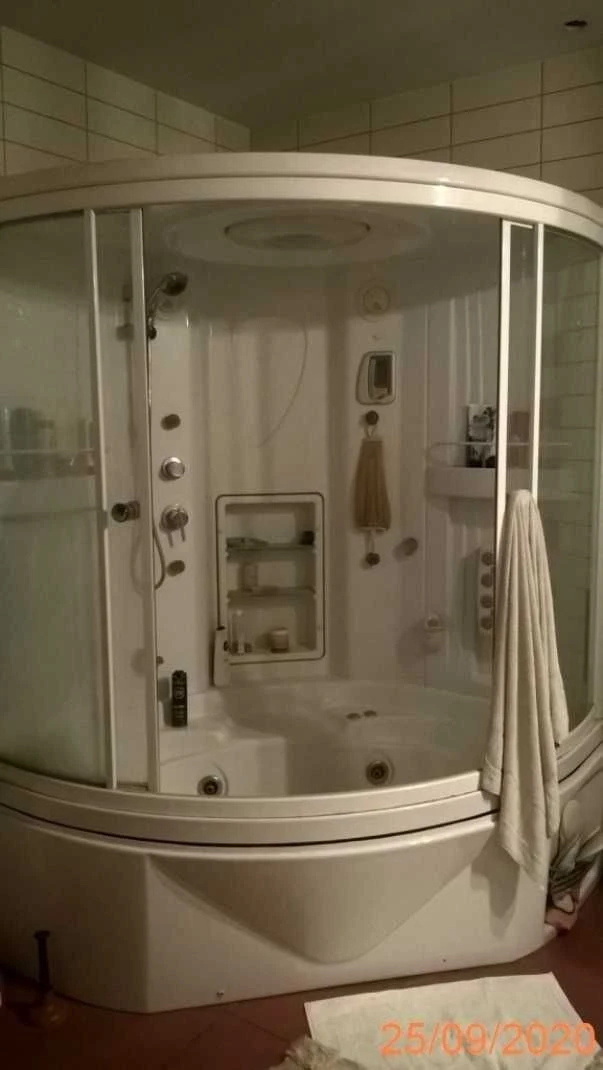 Продаж 3-к квартири. м. Київ, вул. М. Тимошенко, 21, корп. 6