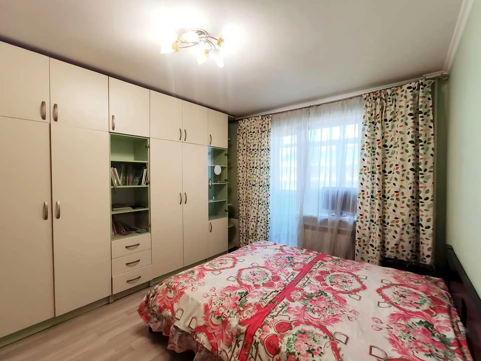 Квартира. Київ, Оболонський просп.