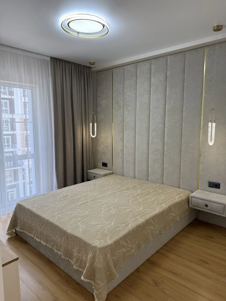 Продам 1 кімнатну квартиру в ЖК нова англія Я ВЛАСНИК