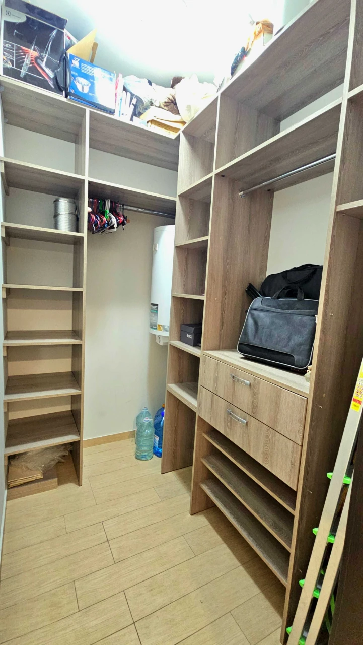 Продажа 2 к вартиры на Парково-Сырецкой 4в