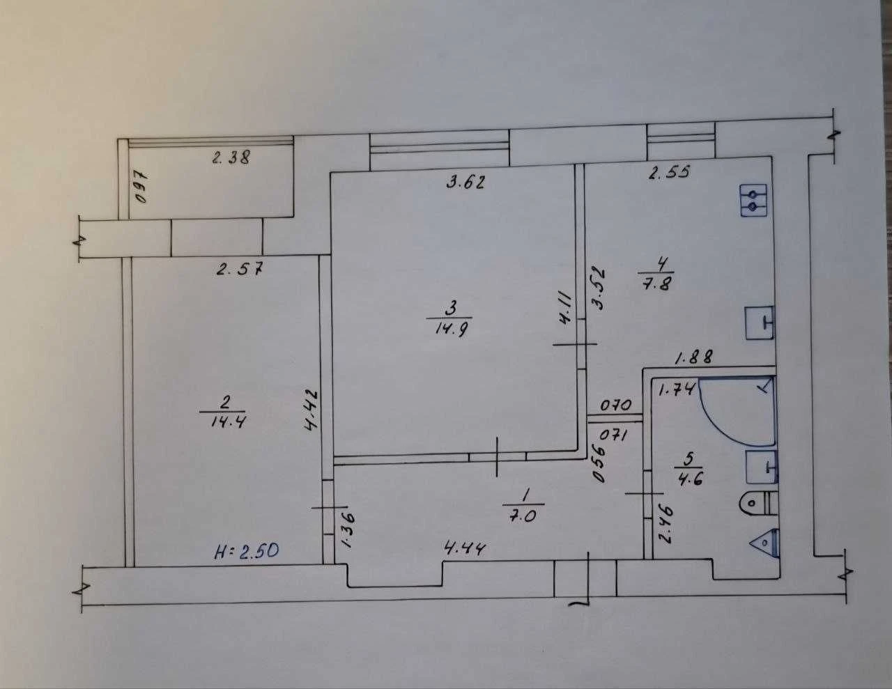 Продаж 2 к. квартира Слов'янка АГВ Цегла Середній поверх