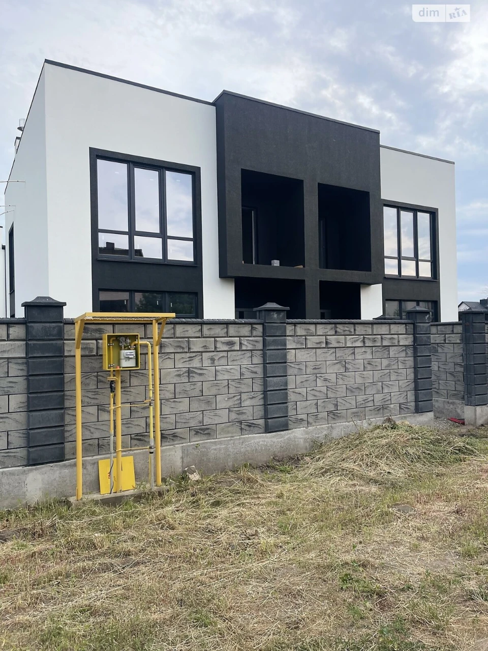 Продаж Дуплекс Південний