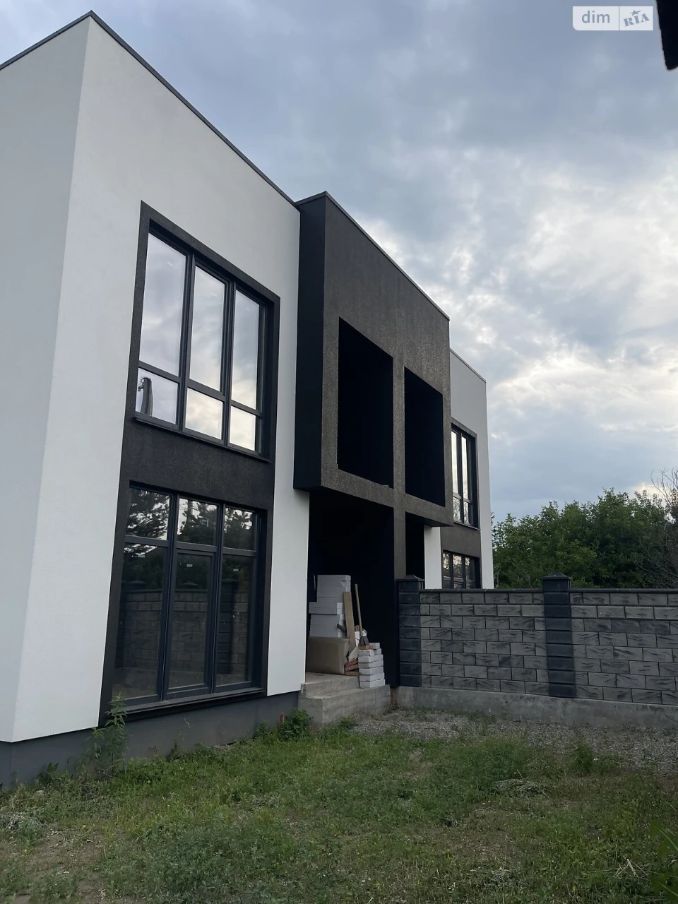 Продаж Дуплекс Південний