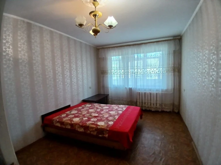 Продам 2-к квартиру, пр. Мира, Театральная!