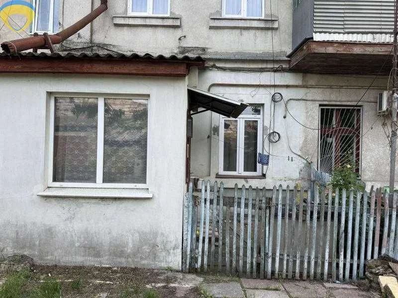 2х комн. квартира на Прохоровской, свой вход, гараж