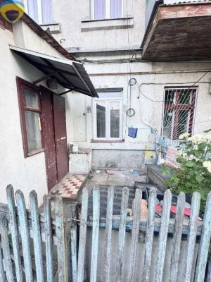 2х комн. квартира на Прохоровской, свой вход, гараж