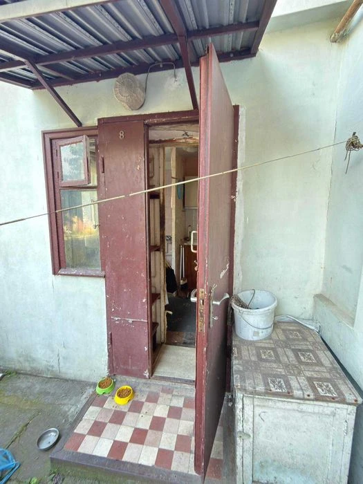 2х комн. квартира на Прохоровской, свой вход, гараж