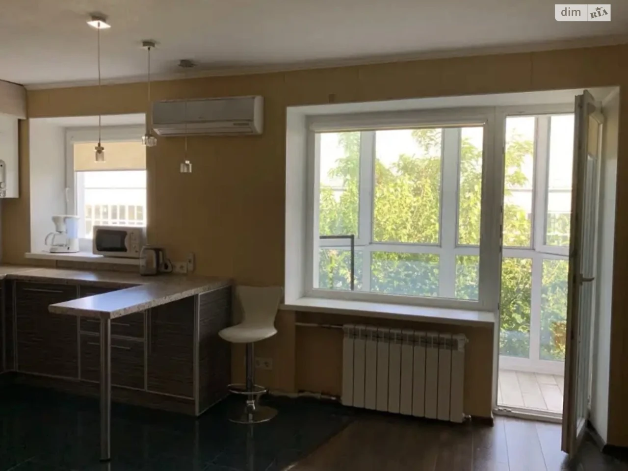 Продаж Квартира Титова