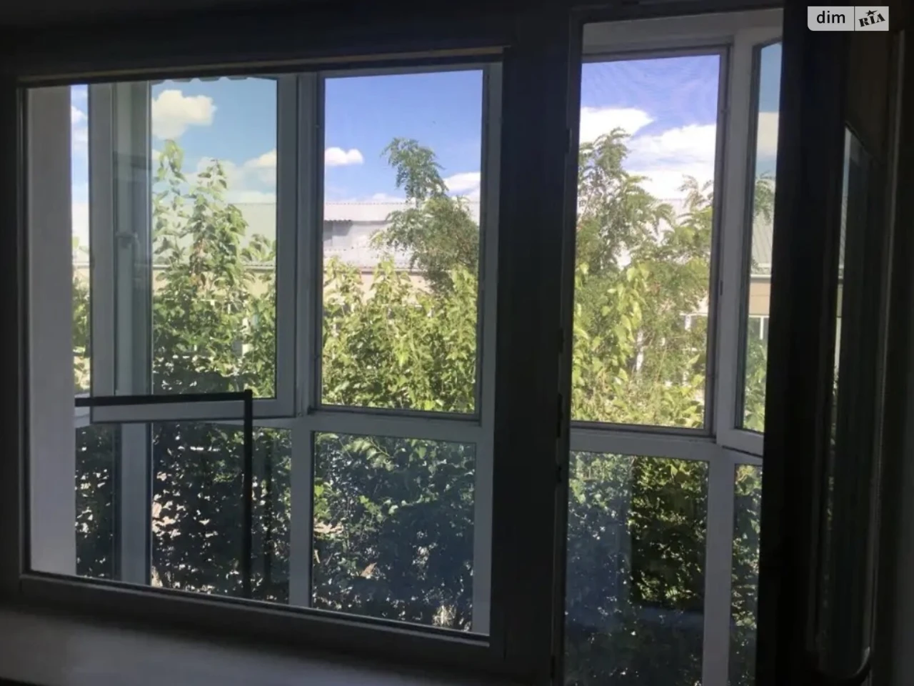 Продаж Квартира Титова