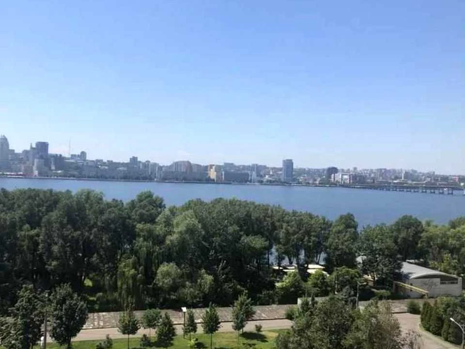 Квартира. Дніпро, Сонячна Набережна вул. (Маршала Малиновськ