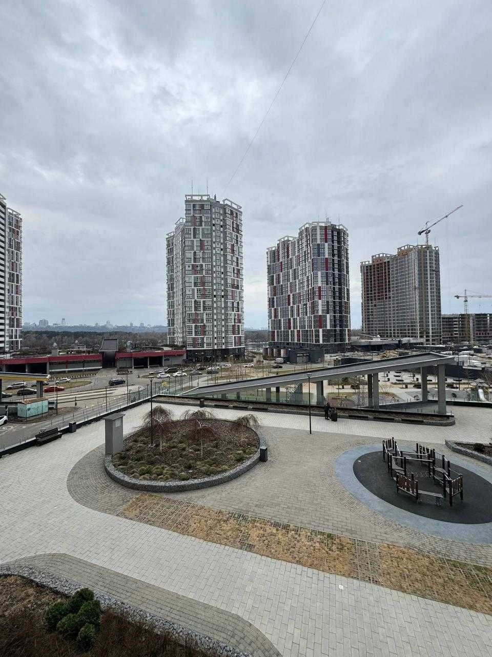 Продаж1-к квартири 50 м² з видом на Дніпро в ЖК «Русанівська
