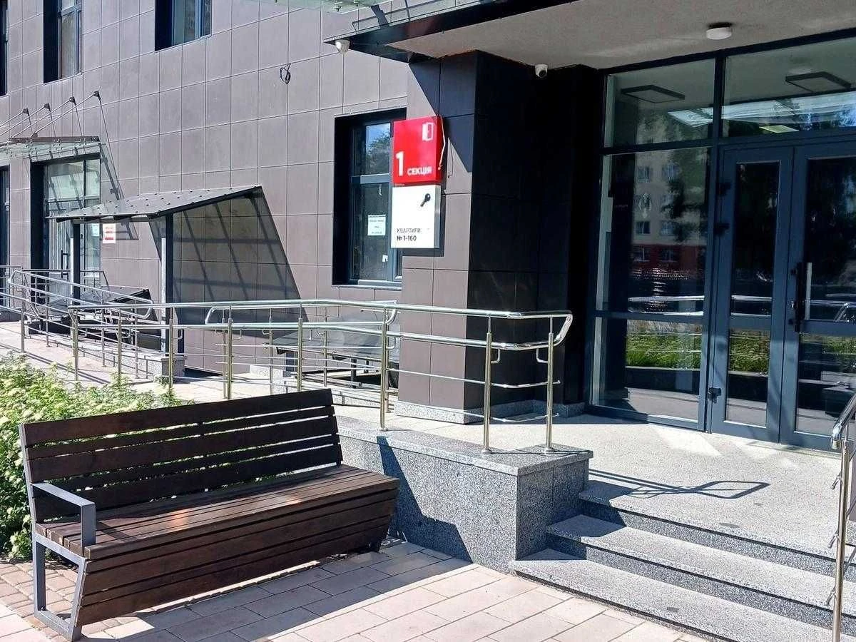 Продаж1-к квартири 50 м² з видом на Дніпро в ЖК «Русанівська