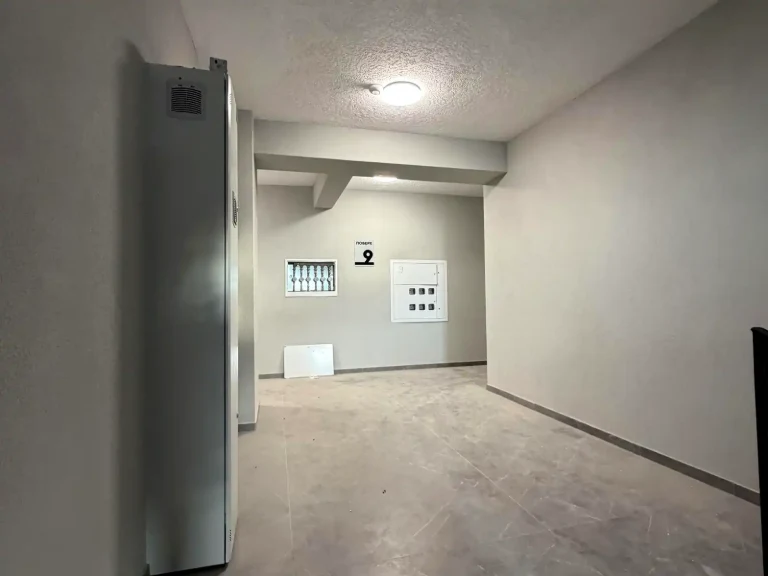 Продаж квартири 2-кімн. 83 м² 9/9 пов.