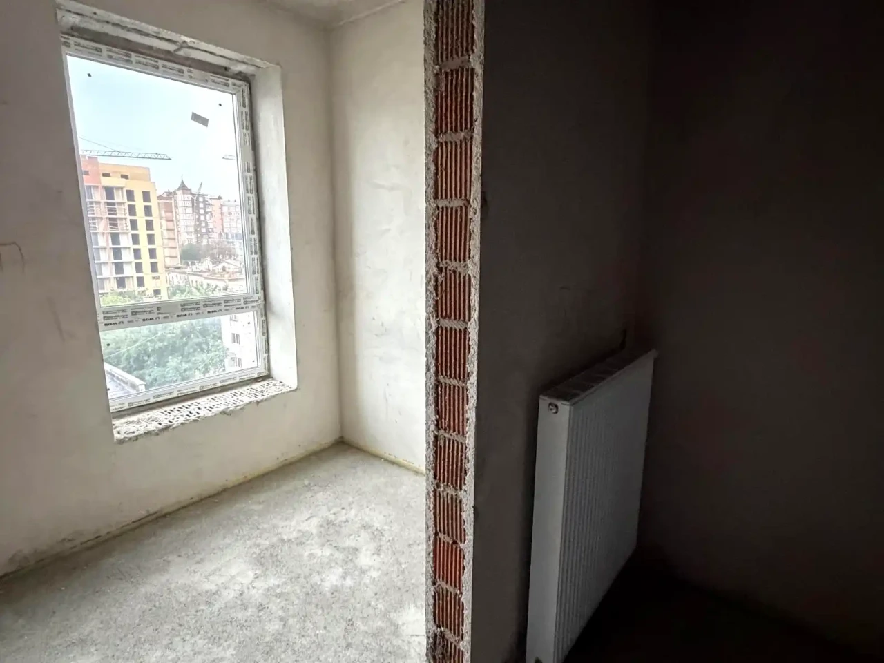 Продаж квартири 2-кімн. 83 м² 9/9 пов.