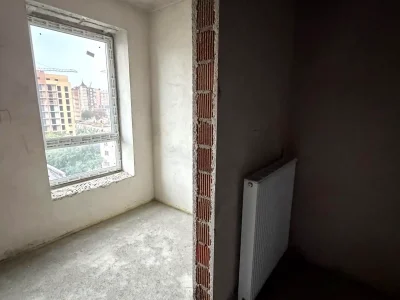 Продаж квартири 2-кімн. 83 м² 9/9 пов.