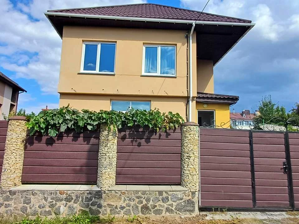 Будинок. Вінниця, Грушева вул.