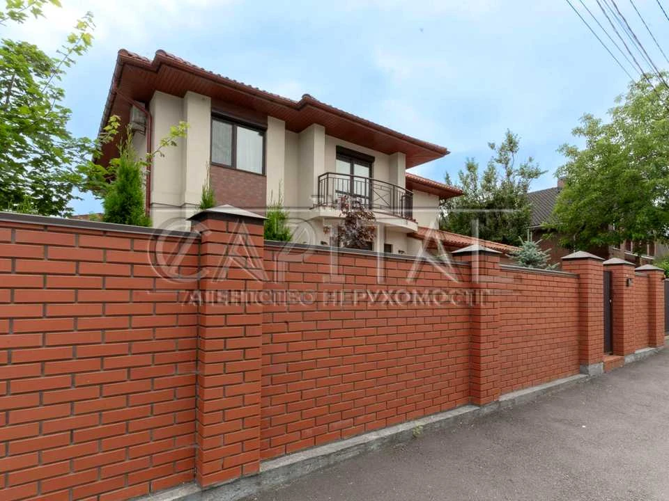 Будинок. Київ, порічкова