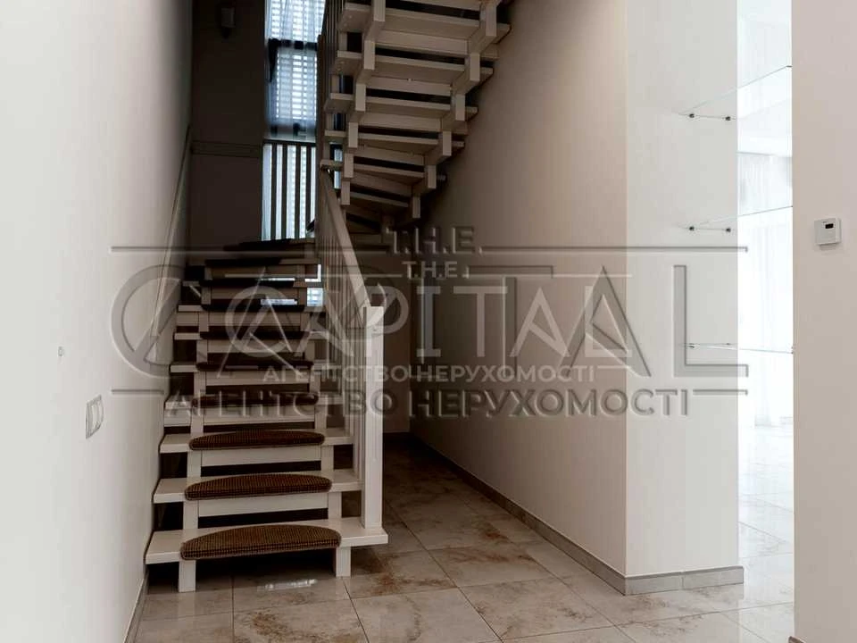 Будинок. Київ, порічкова