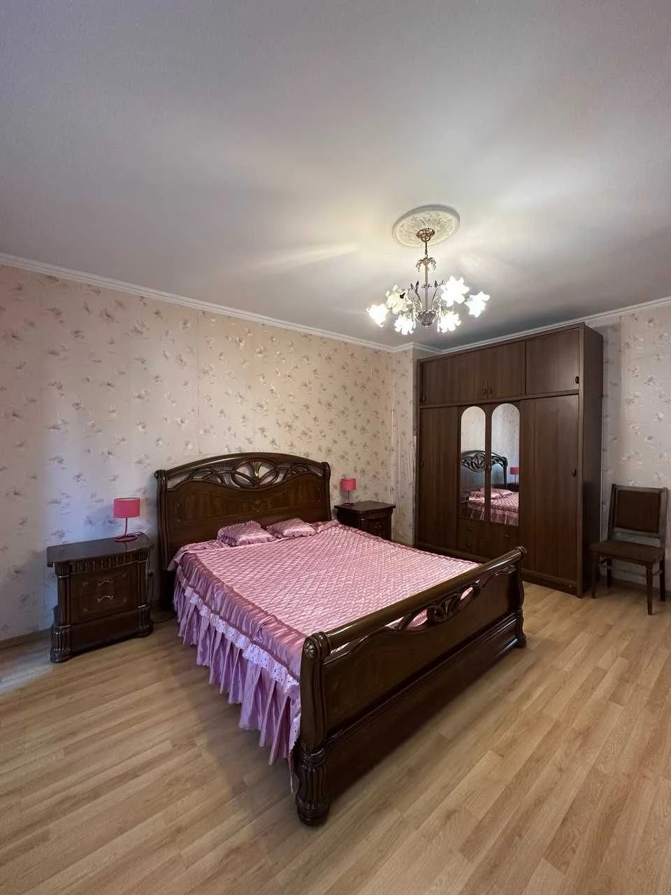У продажу 2-кімнатна квартира в центрі Одеси. Вул. Мала Арна