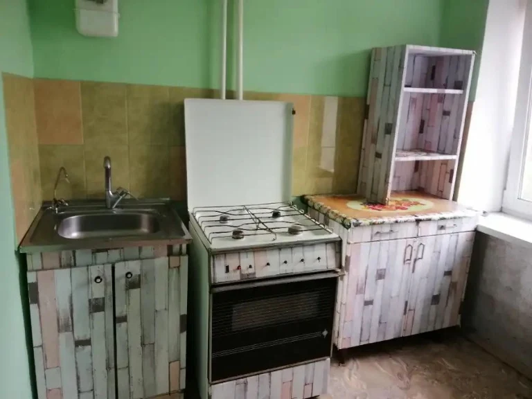 Продам 1к квартиру Александра Поля пр. 100, верх Поля