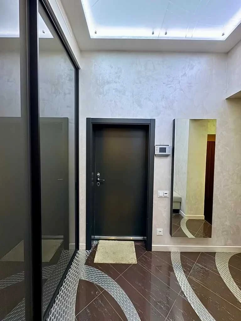 ЖК Магнат, велика 3к квартира з ремонтом