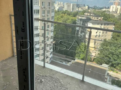 Квартира. Київ, Ушинського вул.