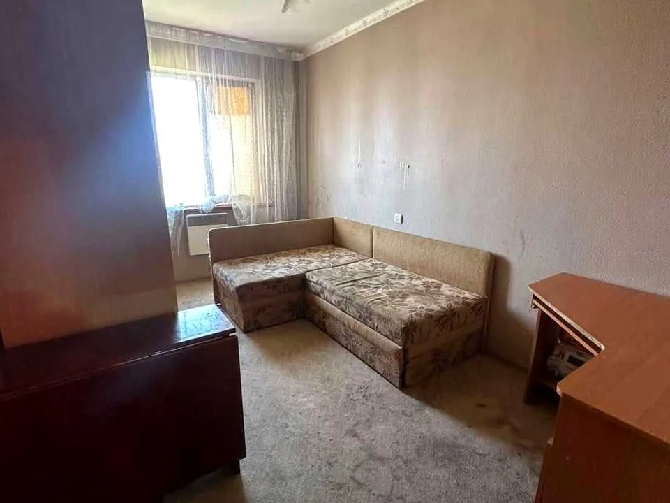 Квартира. Ужгород, Героїв 128-ї Бригади вул. (8 Березня)
