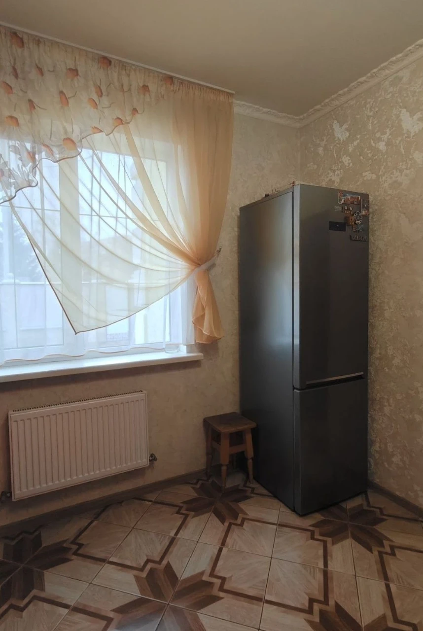 Двоповерховий будинок 124м2, 4 кімнати, ділянка 4 сот. Тихий