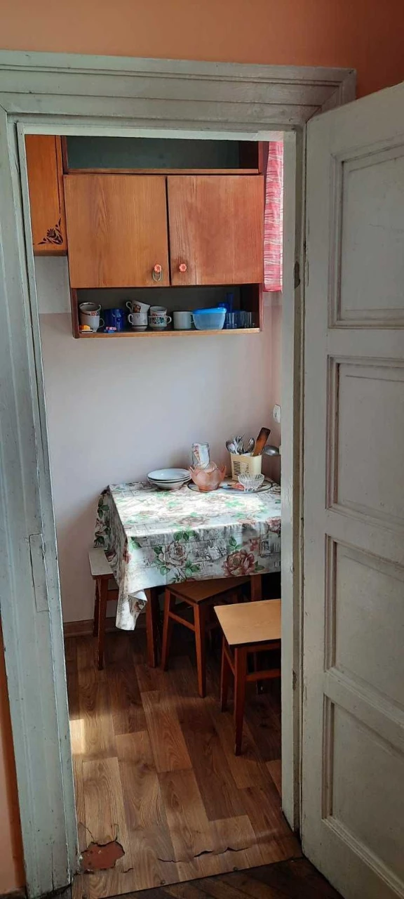 Продаж 1-но кімнатна квартира 48м2., вул. Донецька, ближній