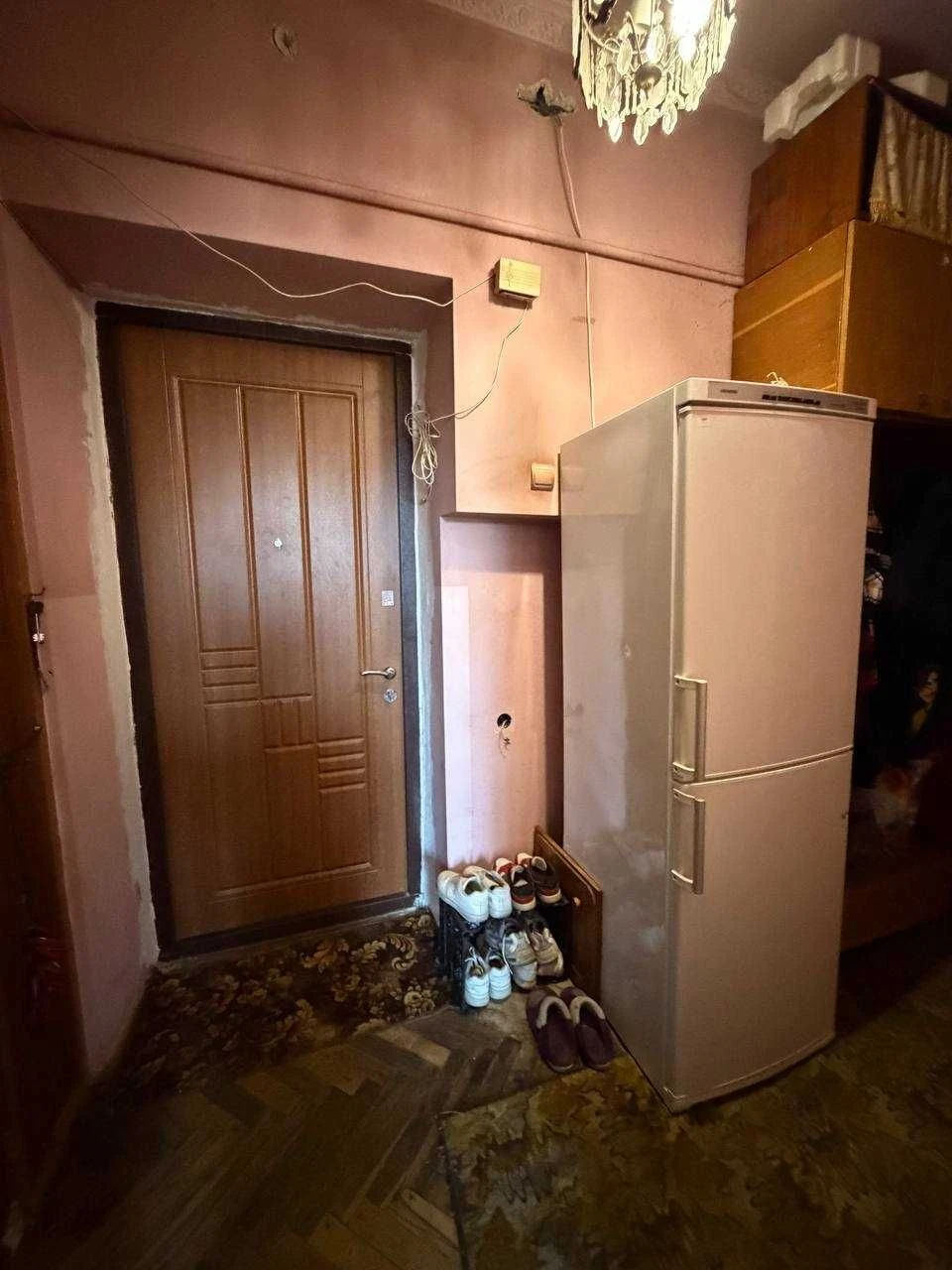 Продаж 1-но кімнатна квартира 48м2., вул. Донецька, ближній