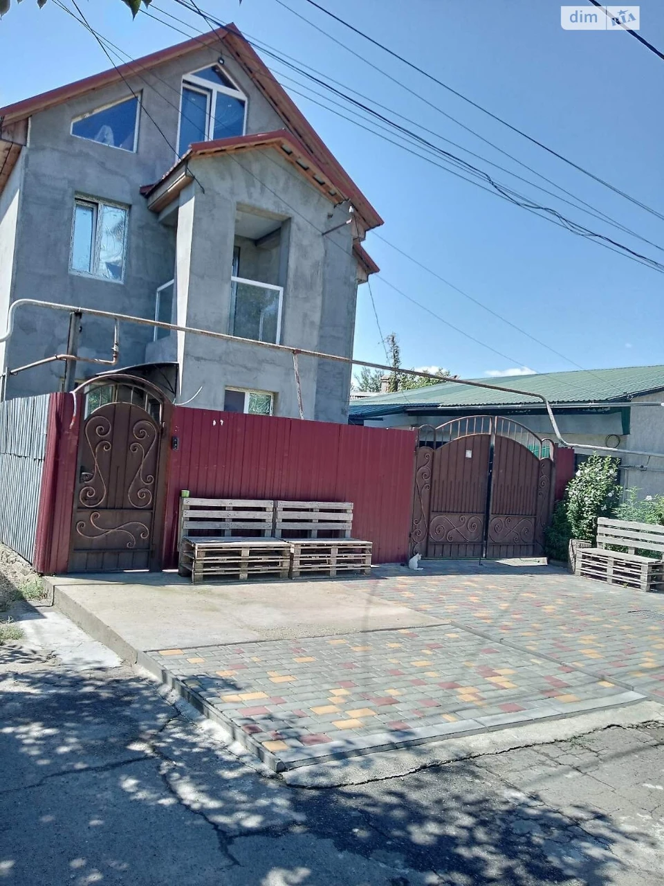 House for sale Lenposelyshche