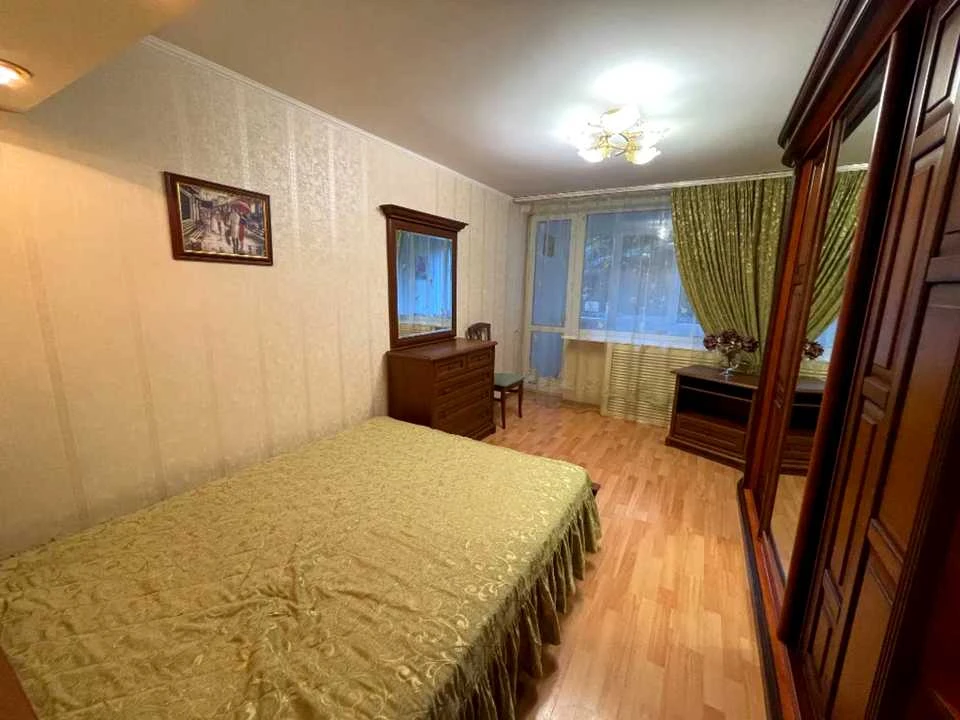 Квартира. Дніпро, Академіка Янгеля вул.