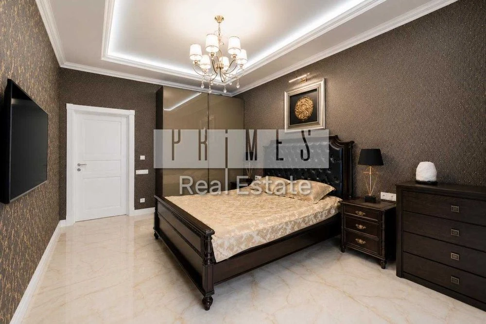 Продаж 2-кімнатна квартира 64 м² з видом на Олімпійський ЖК