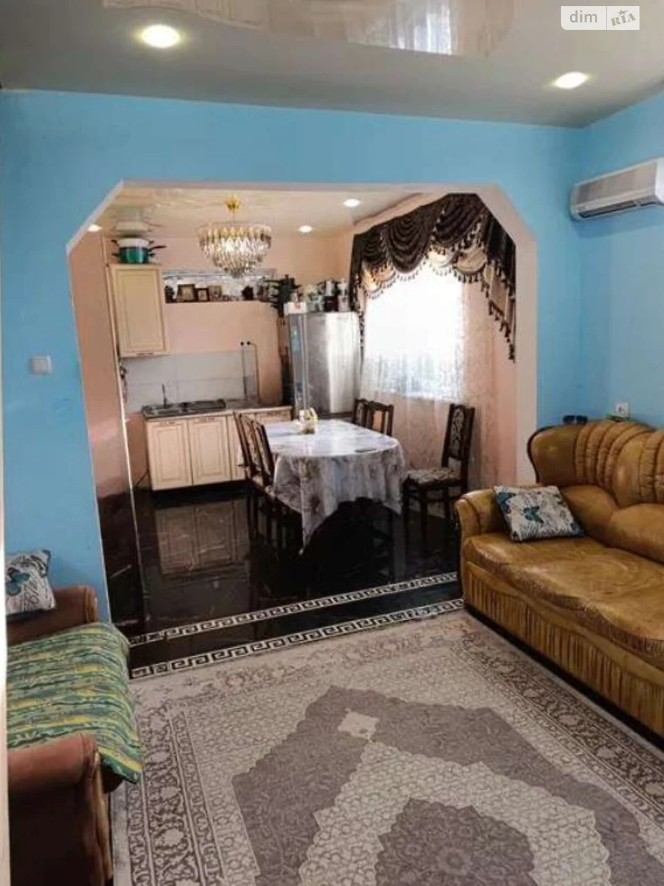 House for sale Lenposelyshche