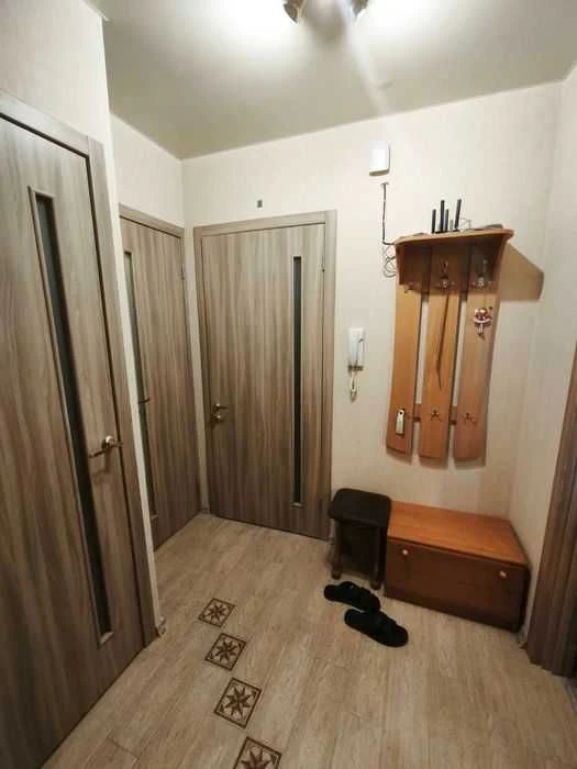 Продам простору 1к квартиру Тополь-3 Правий берег Ремонт