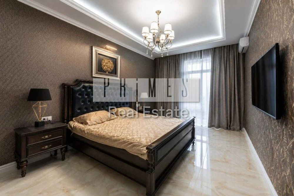 Продаж 2-кімнатна квартира 64 м² з видом на Олімпійський ЖК
