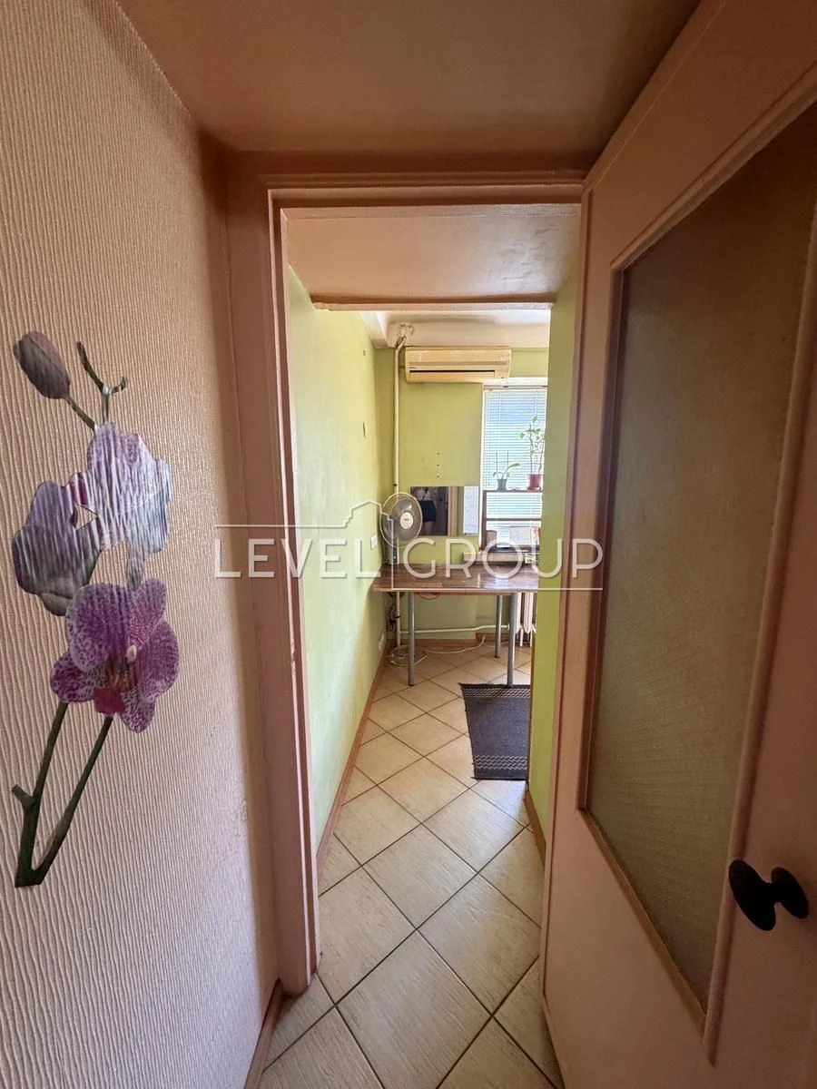 Продаж 2-к. квартири І. Мазепи 4(Січневого Повстання) Арсена